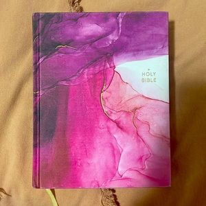 Women/ Teen Bible NIV Edition Brand New